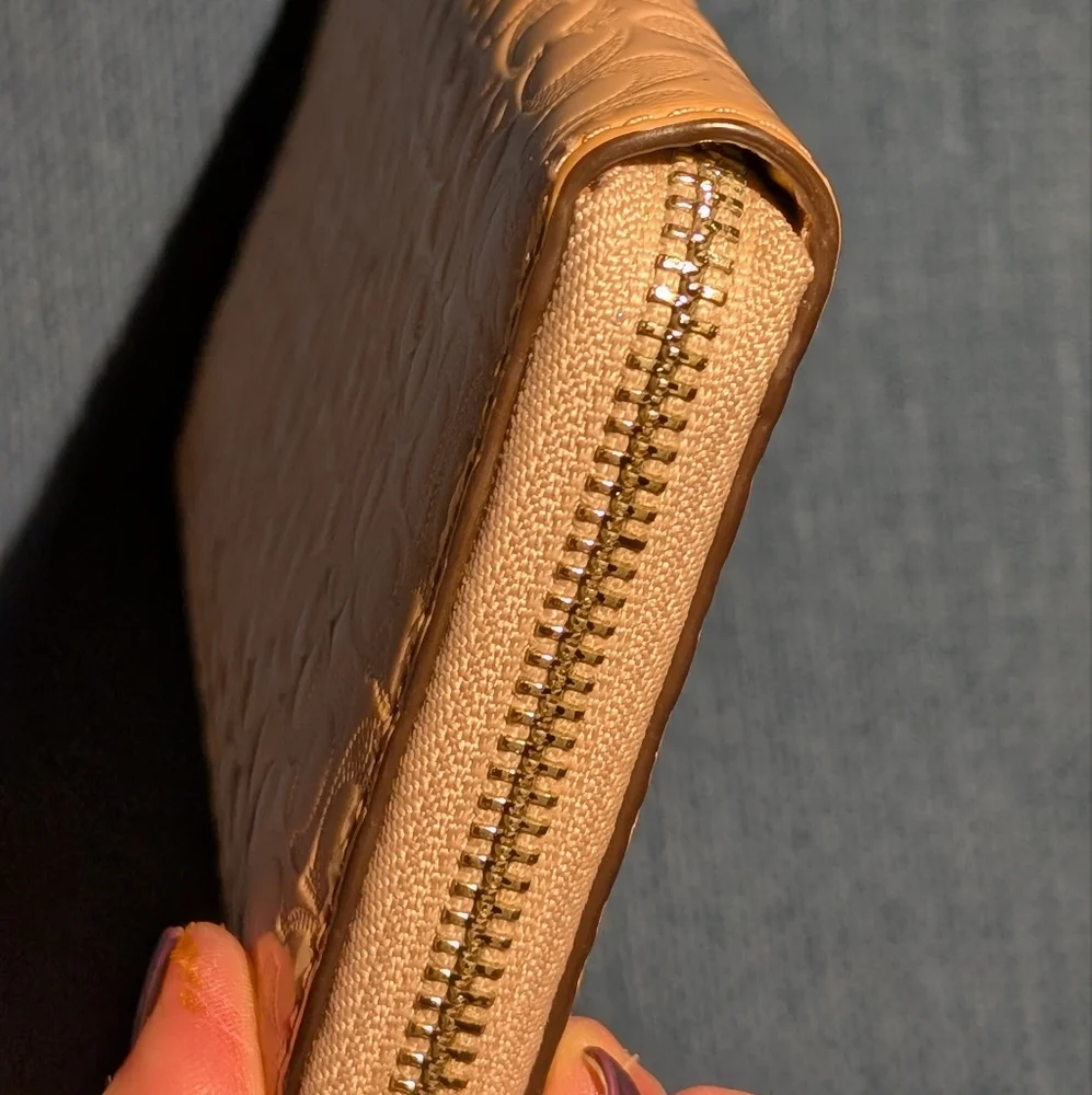 Tan Embossed Women's Wallet - Picture 3 of 10
